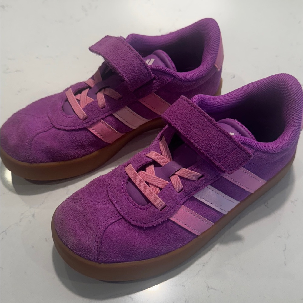 Adidas Kids Sneakers in Purple with Pink Stripes